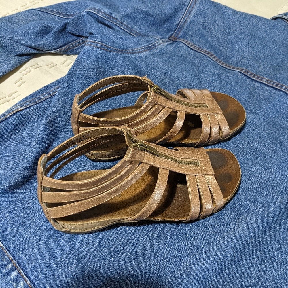 Bear Paw leather sandals